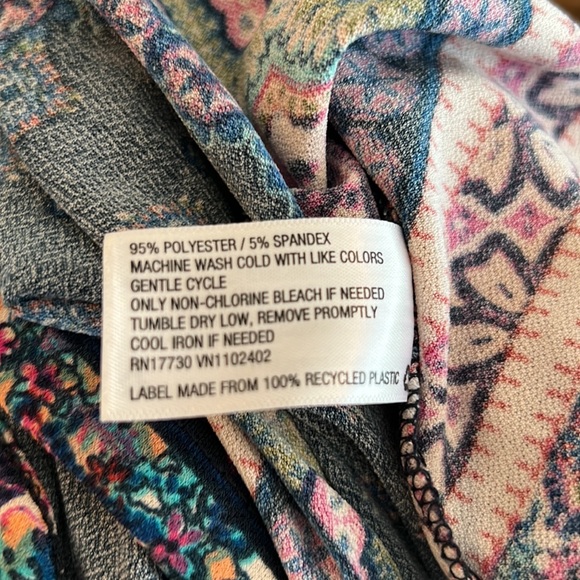 🌟5/$20 Boho Flowy Sleeveless High Neck Swing Dress Size Small Xhiliration - Picture 5 of 5